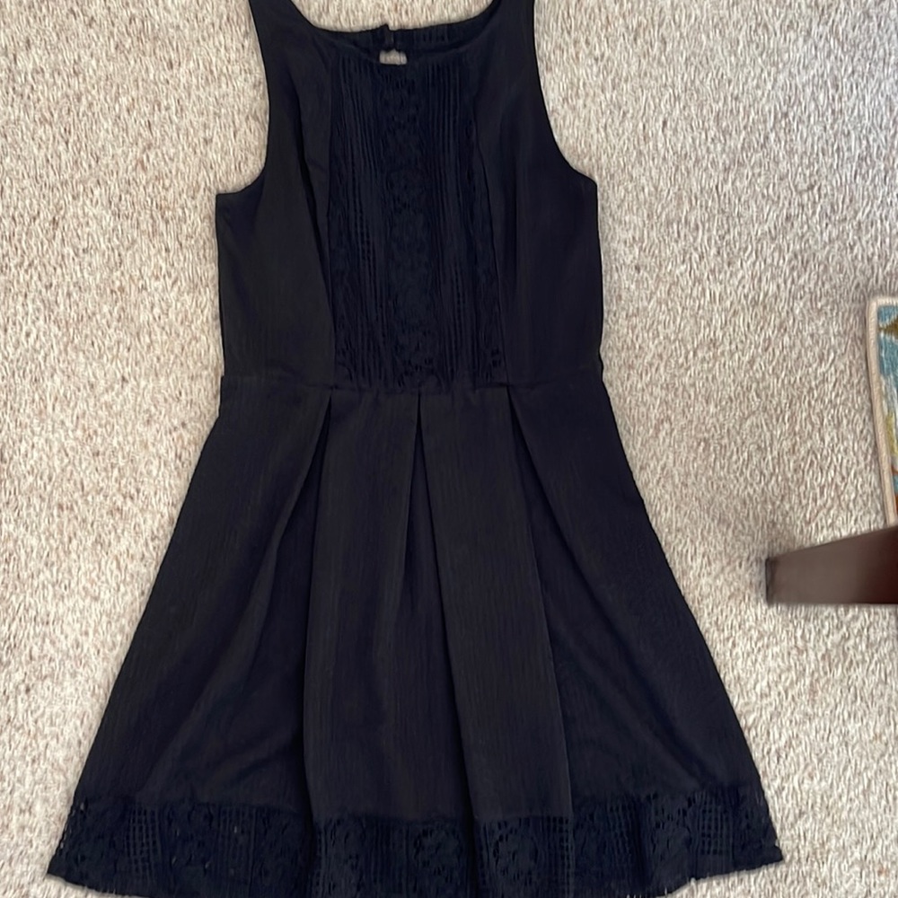 Black large Rewind dress